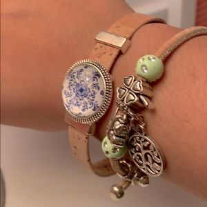 Bracelet set with charms and pendants :)